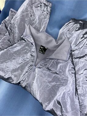 GAP Women's Shimmery Silver Gray Zip Pullover Jacket